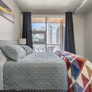 Apartment City View 1br Downtown, Calgary
